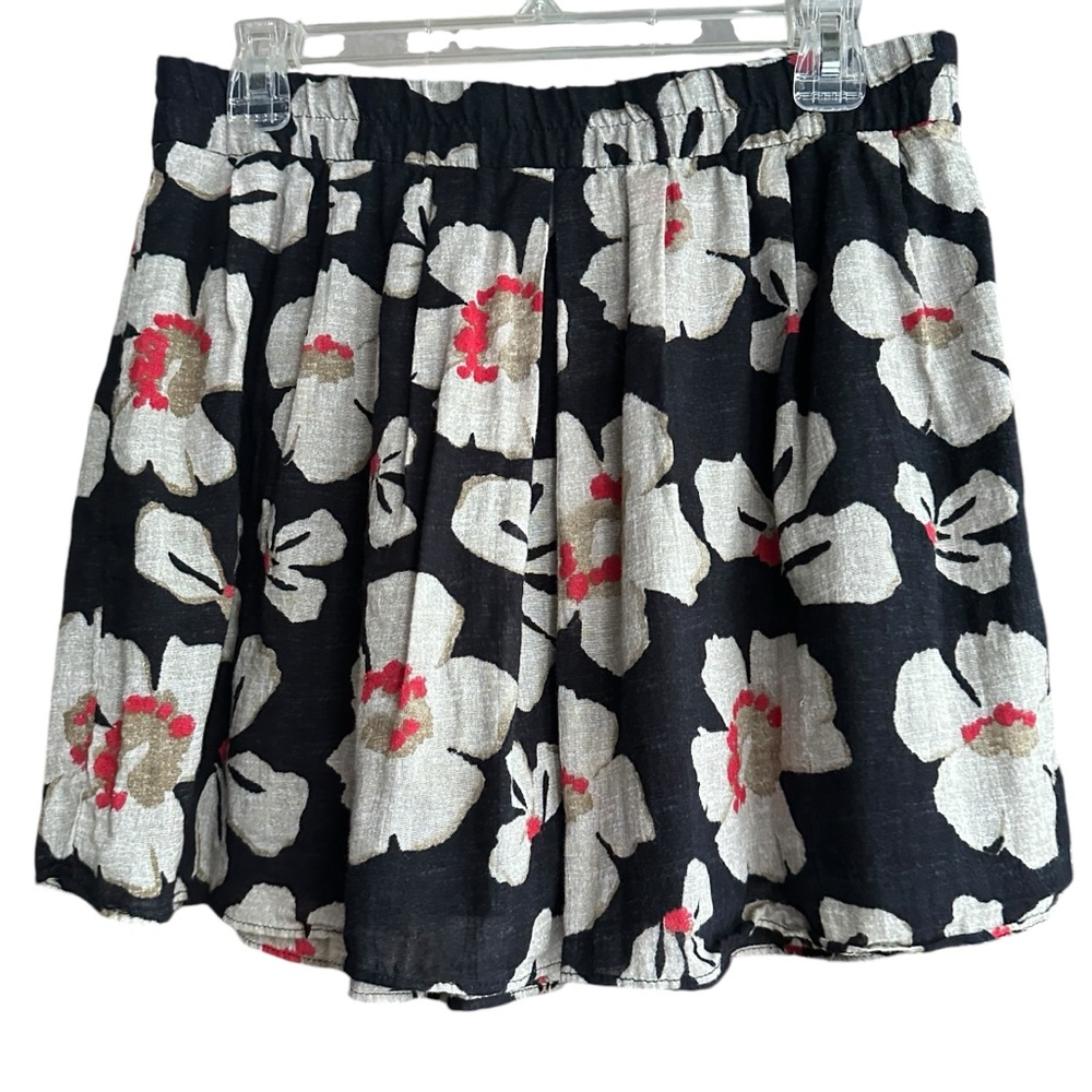 Gap Floral Mini Skirt | Black & White with Red Accents | Size Small